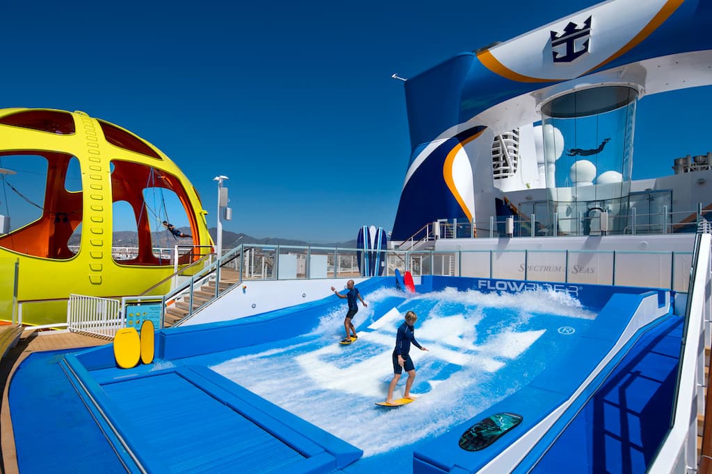 Spectrum of the Seas VS Genting Dream: Spectrum of the Sea FlowRider Surf Simulator