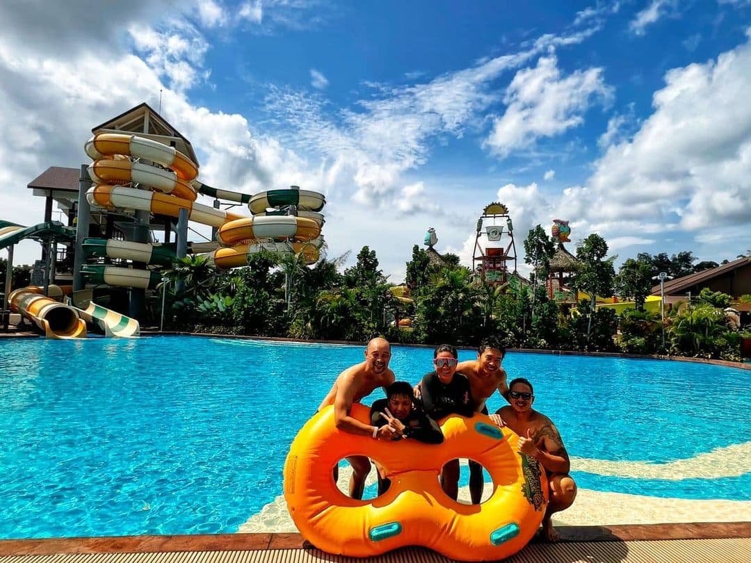 Selangor's 13 Highly-Rated Retreat Destinations for Corporate Teams: Amverton Cove Golf & Island Resort