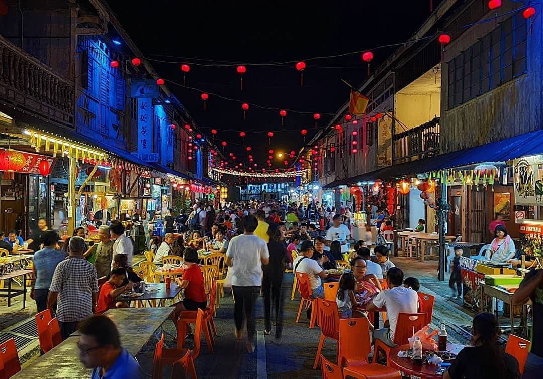 (Sarawak Escape) 4 Days 3 Nights Itinerary: Team Bonding -  Siniawan Night Market