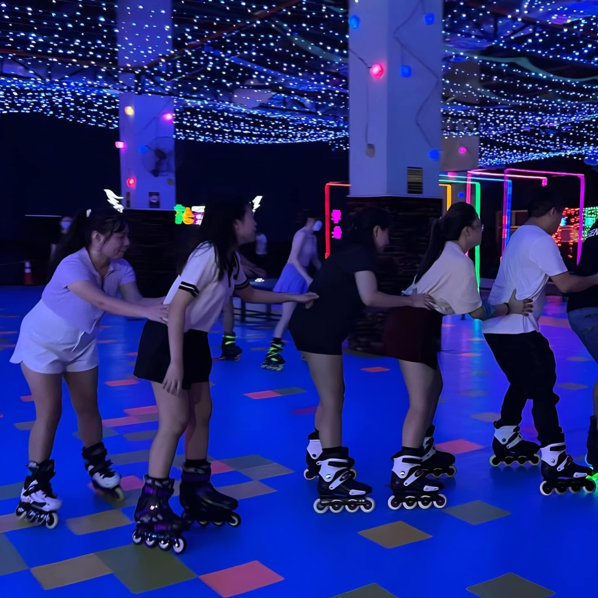 11 Dynamic Sports Activities to Strengthen Team Bonds in Selangor - PLSC ACADEMY Roller Skate Subang