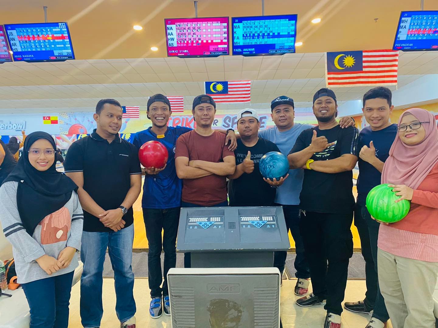 11 Dynamic Sports Activities to Strengthen Team Bonds in Selangor - Ampang Superbowl @ Subang USJ