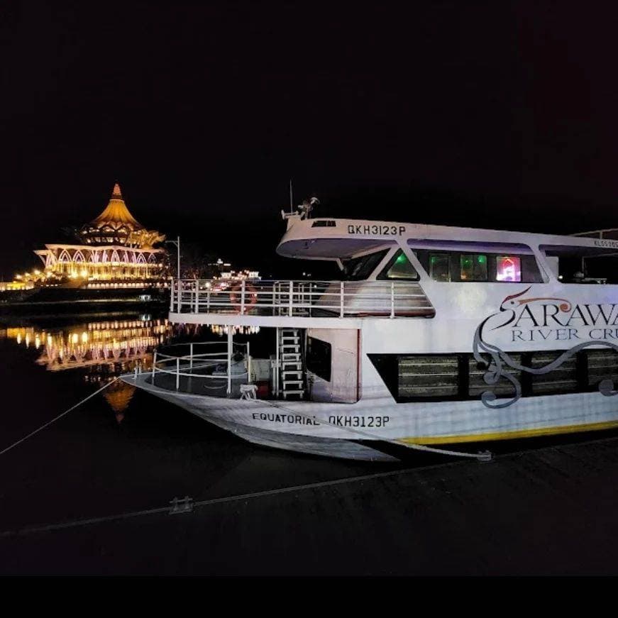 (Sarawak Escape) 4 Days 3 Nights Itinerary: Team Bonding - Sarawak River Cruise