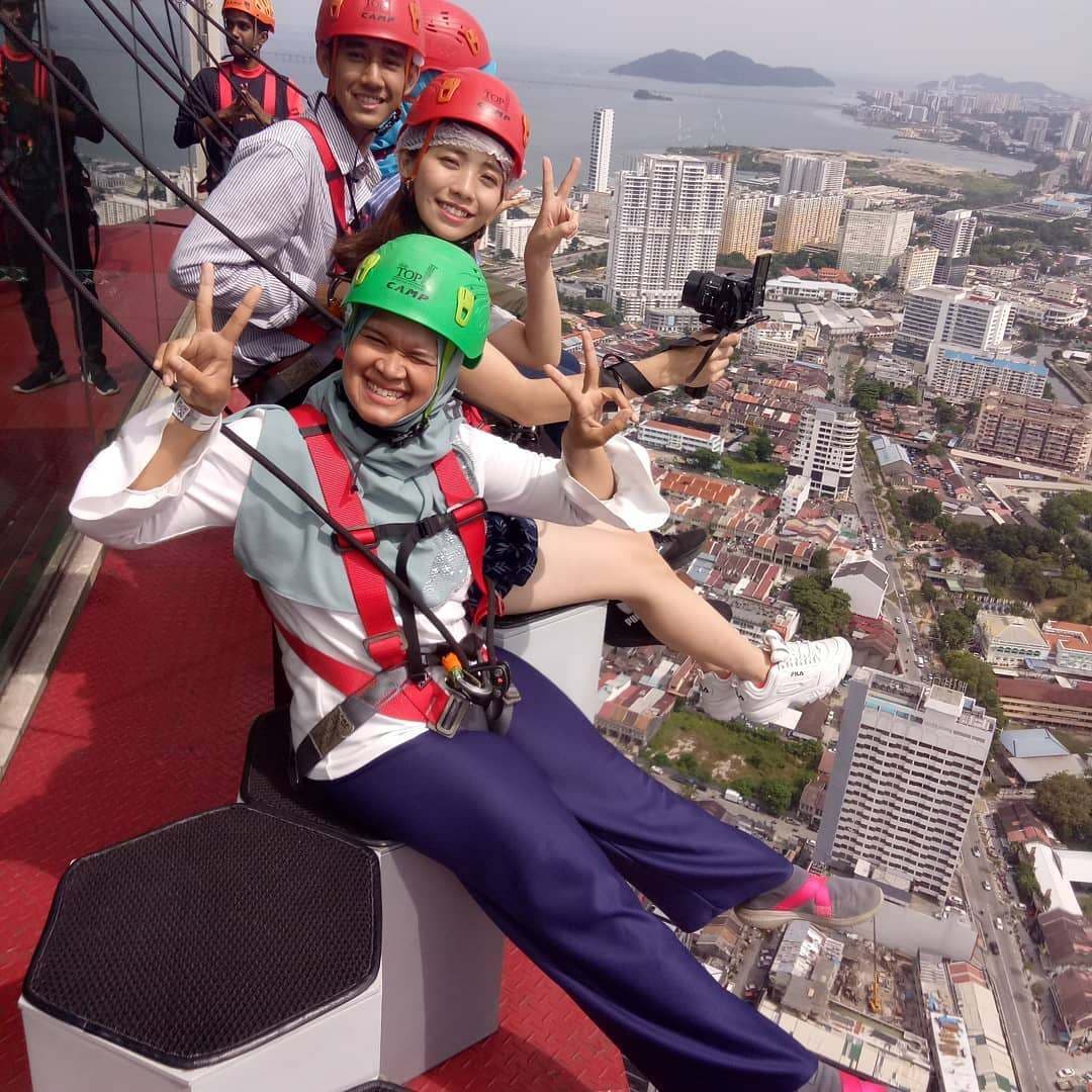 Team Building Activities From All Malaysian States: The Gravityz
