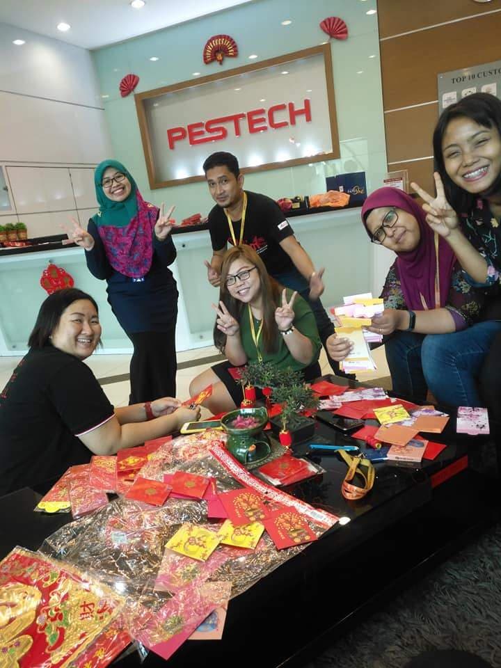  15 Chinese New Year Office Party Ideas: CNY Decorations