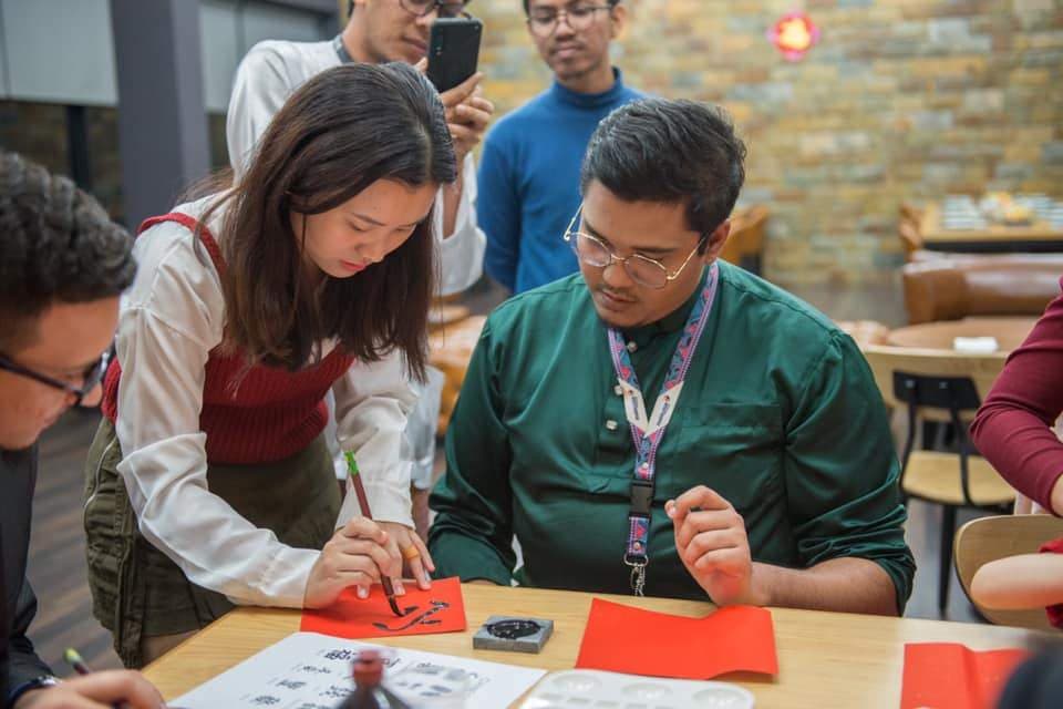 15 Chinese New Year Office Party Ideas: Chinese New Year Potluck