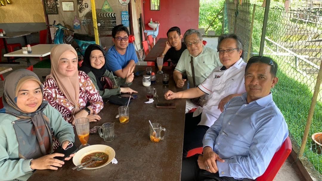 (Sarawak Escape) 4 Days 3 Nights Itinerary: Team Bonding -  Mee Jawa & Sate Rabak
