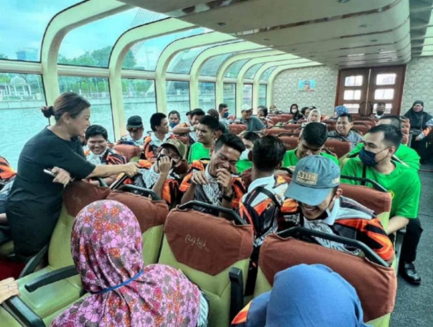 (3D2N) Team Building at Sunway Lagoon: Cruise Tasik Putrajaya