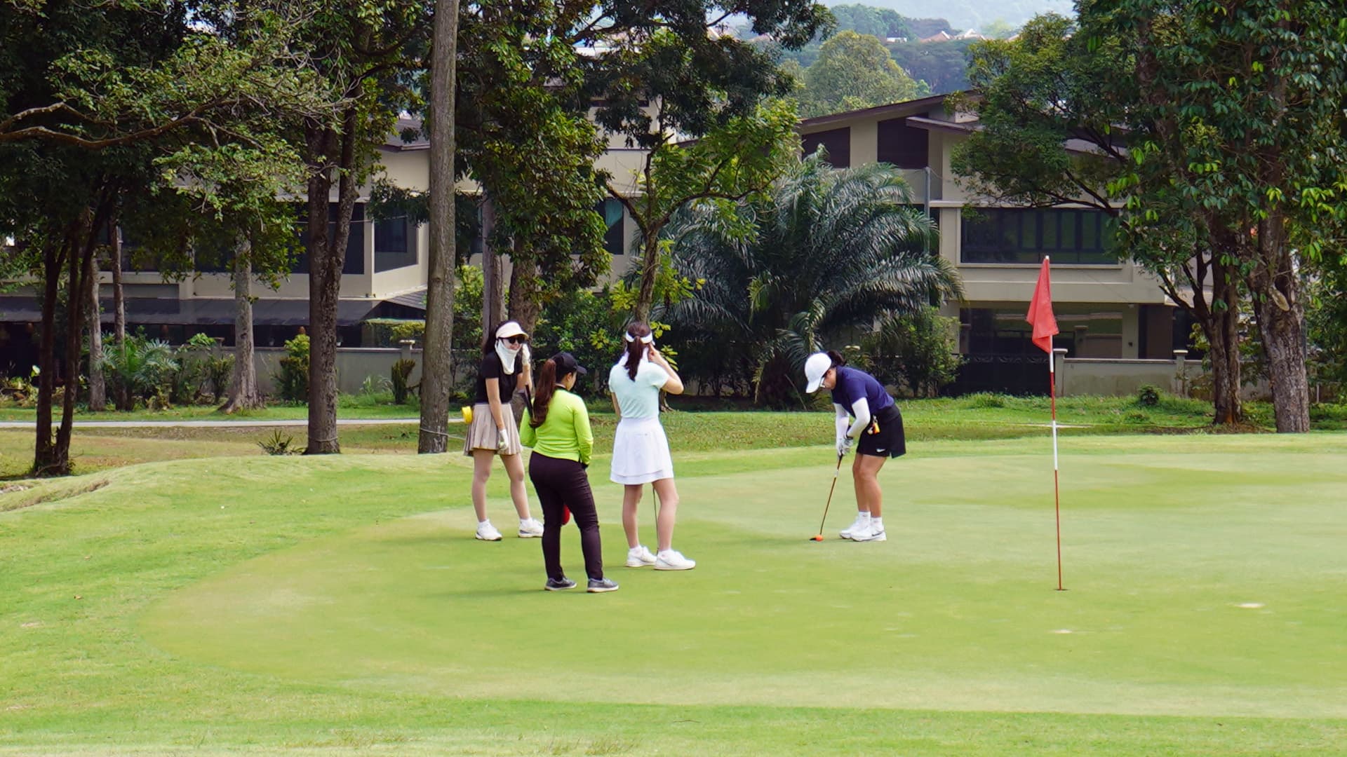 11 Dynamic Sports Activities to Strengthen Team Bonds in Selangor - Kelab Golf Seri Selangor