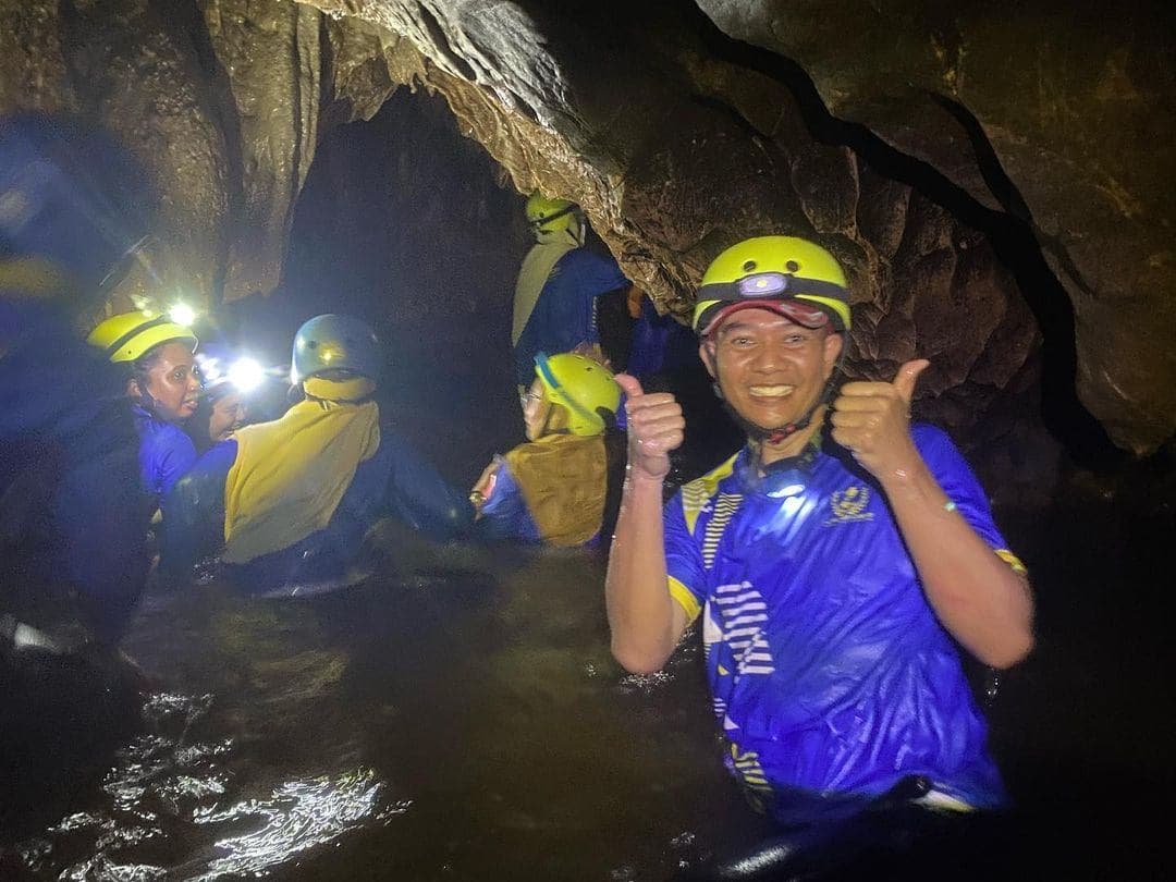 Team Harmony in Perak: Caving in Gua Tempurung