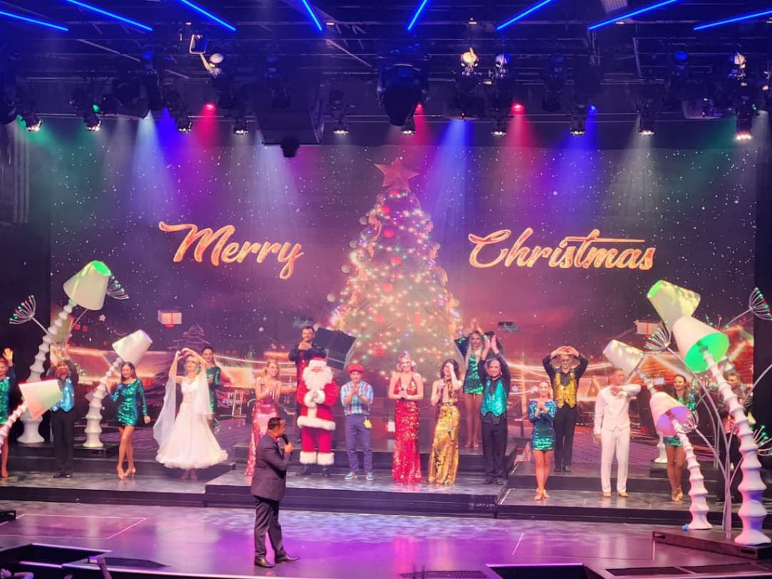 Top 9 Retreat Spots in Malaysia for a Unique Company Christmas: Genting Dream Cruise
