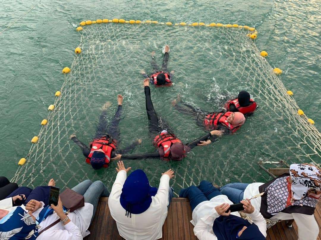 9 Islands for Corporate Retreats: Langkawi Saltwater Jacuzzi Cruise