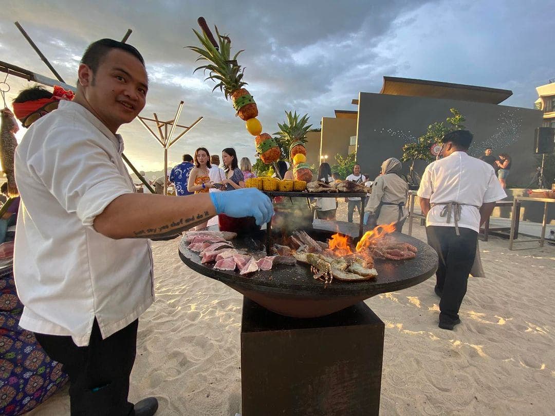 Case Study: Khairul Aming's Luxurious Company Retreat in Langkawi