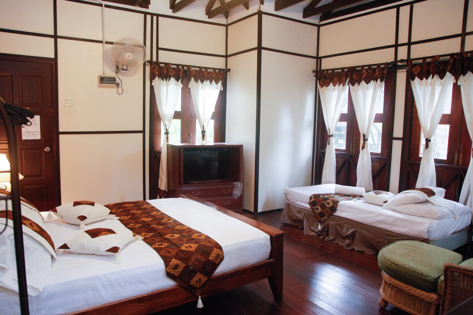 11 Amazing Staycation Spots in Janda Baik Ideal for Company Retreats: 101 Resort Janda Baik