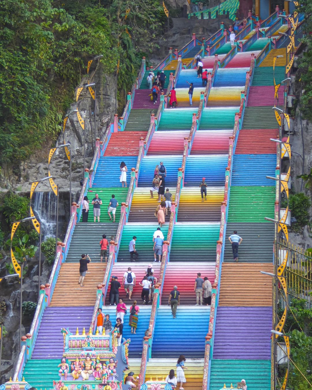 (2D1N Itinerary) Strengthen Team Bonds with a Memorable Cultural Weekend in Klang Valley: Batu Caves
