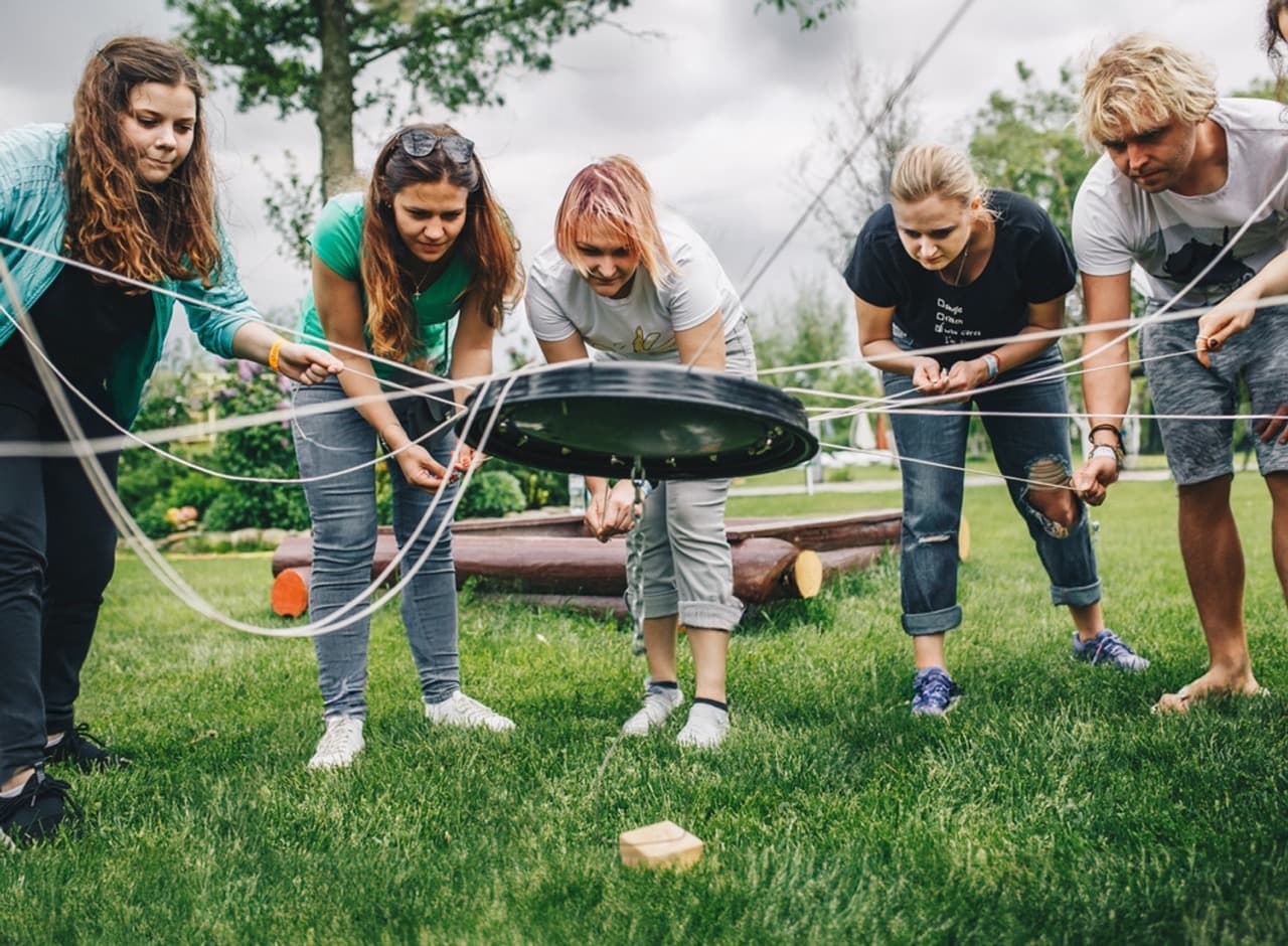 outdoor team building