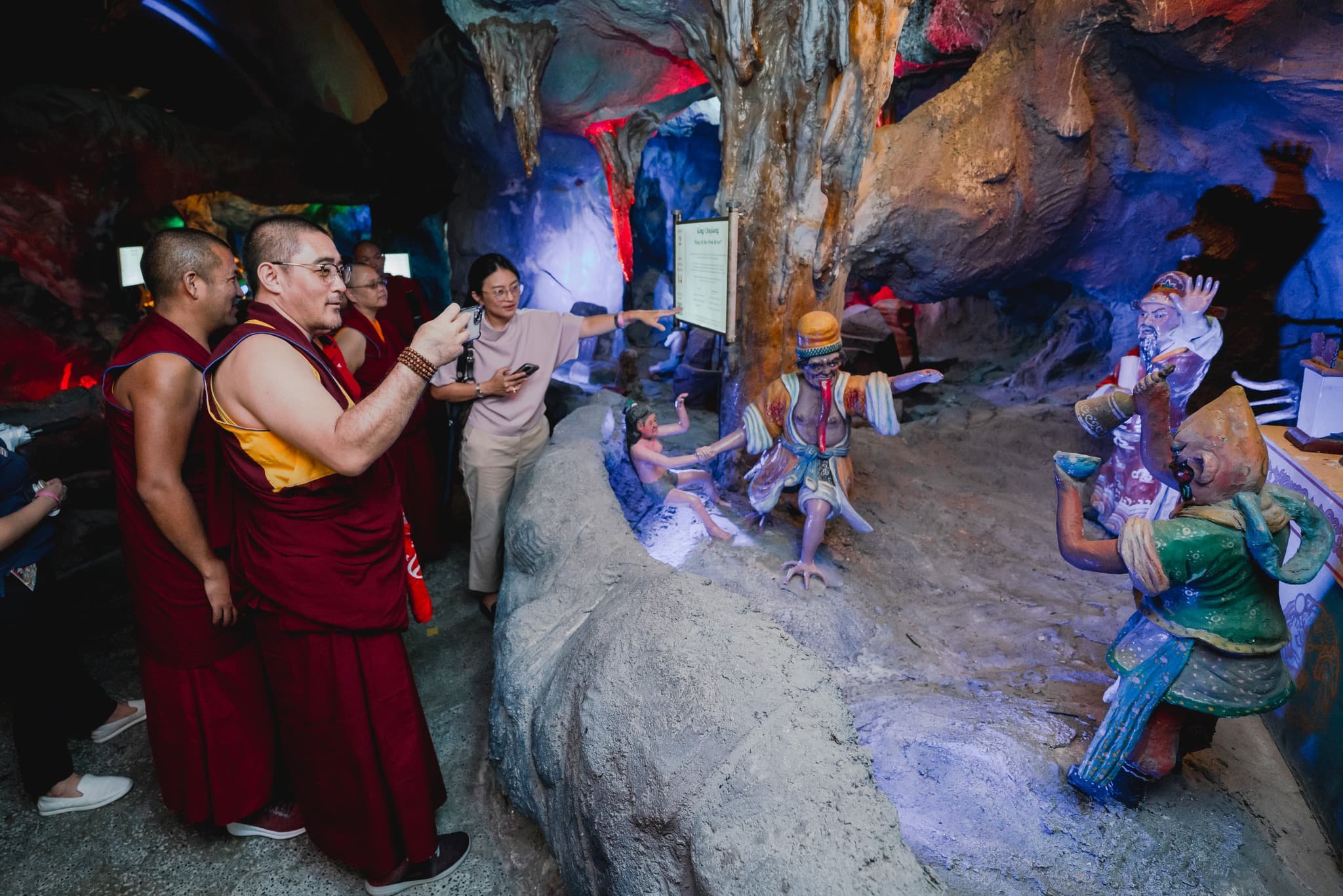 From Gardens to Skyline: A 3D2N Team Building Itinerary in Singapore - Haw Par Villa