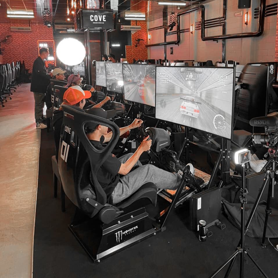(Klang Valley) 11 Non-Tiring Activities for a Connected Ramadan With the Team: Cove Esports Hub