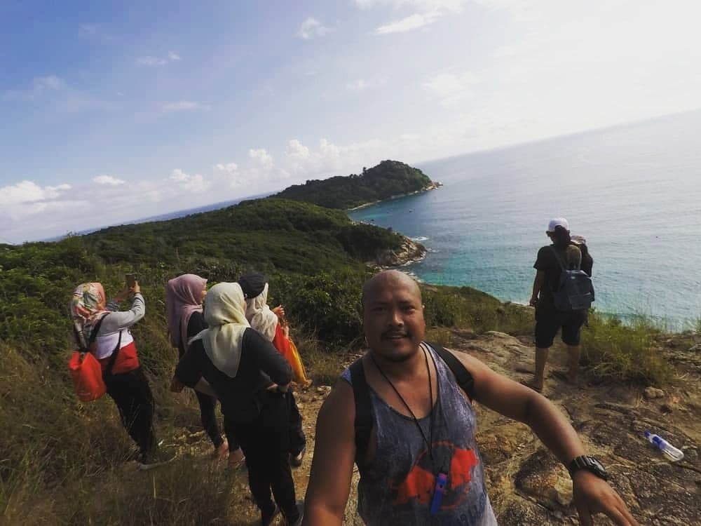Island Vibes 9 Remarkable Team Building Activities to Try