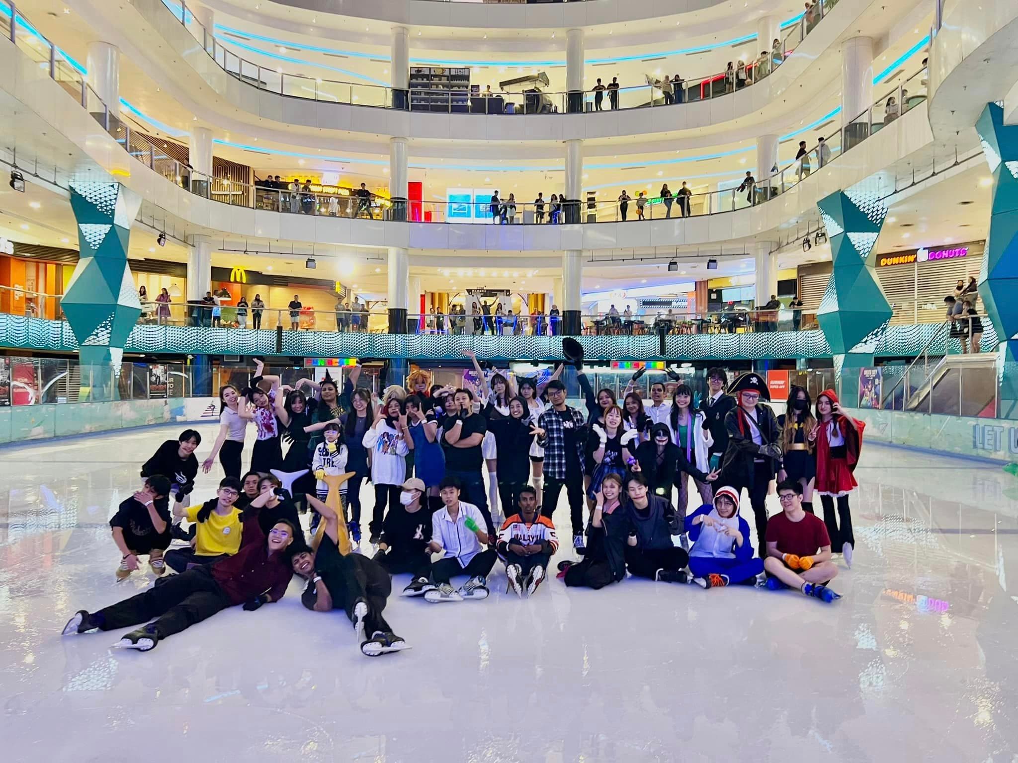 21 Zesty Spots for Gen-Z Team Building in Klang Valley: Sunway Pyramid Ice Skating