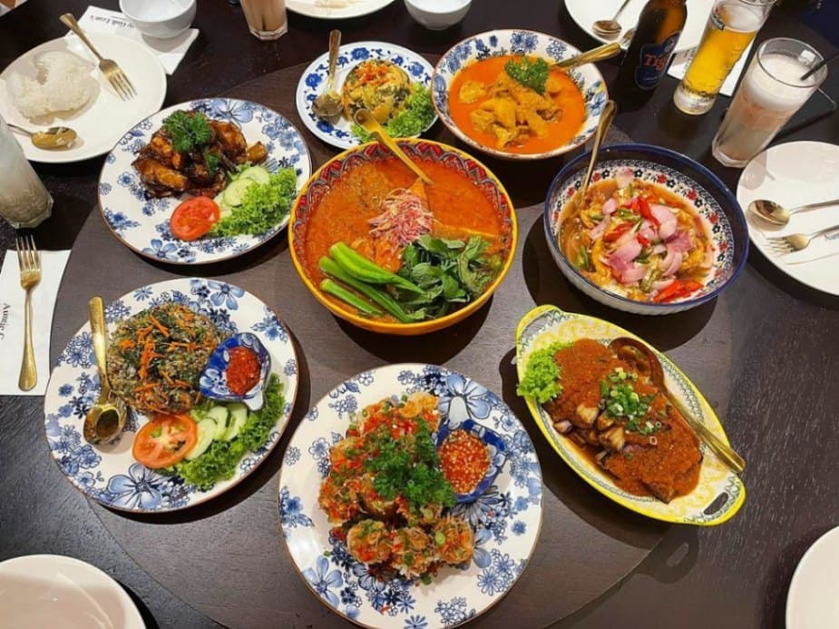Escape the Office: 2 day 1-Night Corporate Retreat Itinerary in George Town (Auntie Gaik Lean's Old School Eatery)