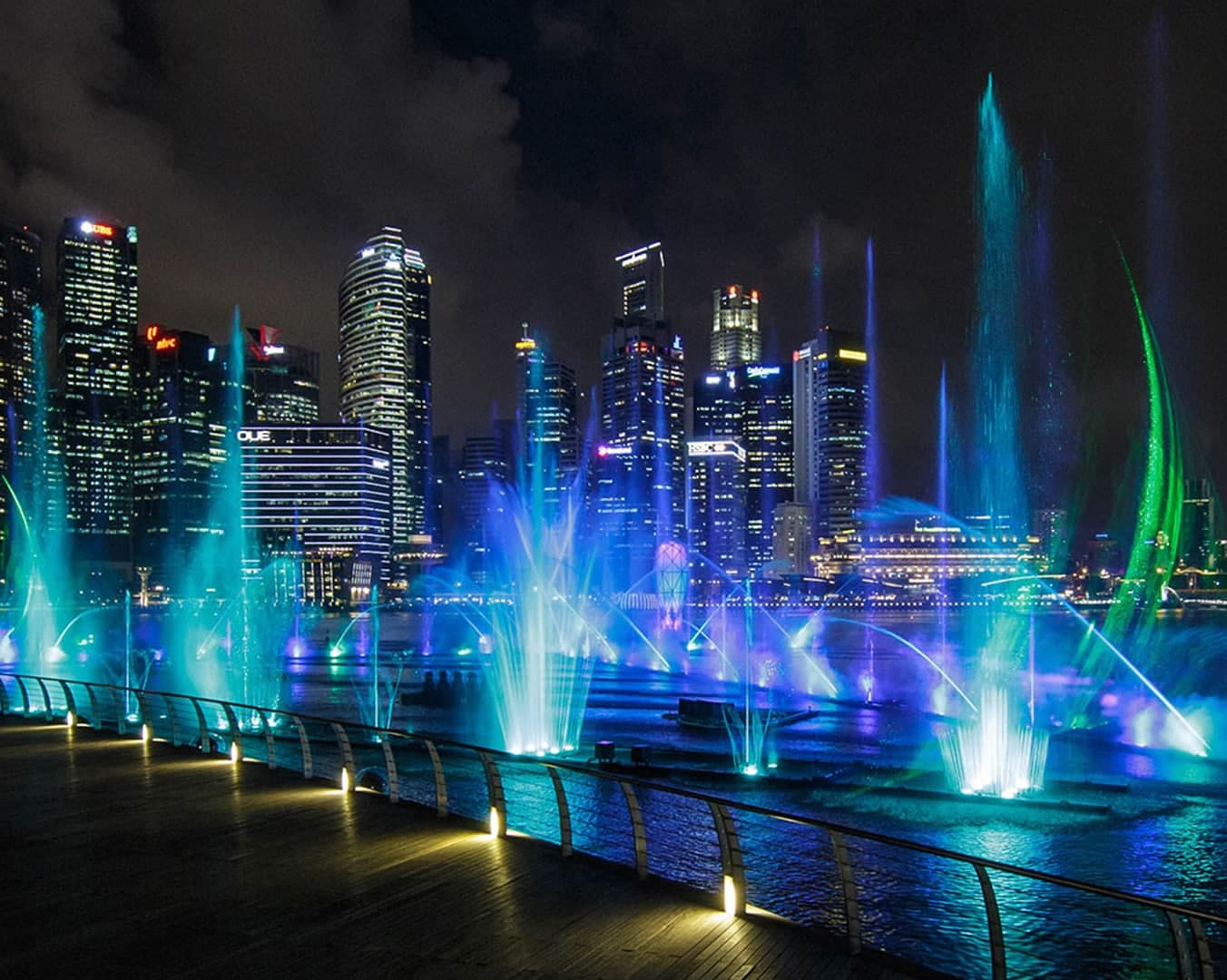 From Gardens to Skyline: A 3D2N Team Building Itinerary in SIngapore - Spectra Light & Water Show at Marina Bay Sands