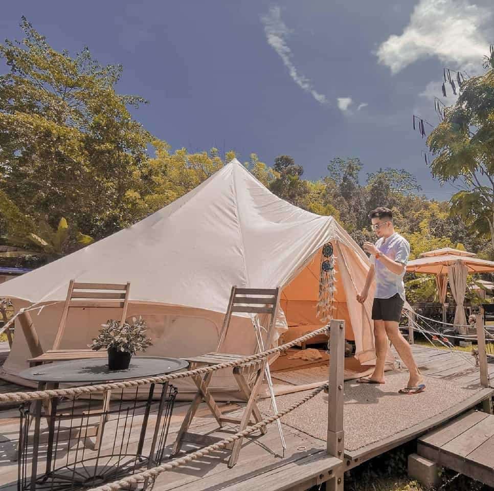 (Glamour +Camping) 7 Super Nice Spots for Luxury Glamping in Malaysia for a Weekend Vacation: Canopy Villa Glamping Park
