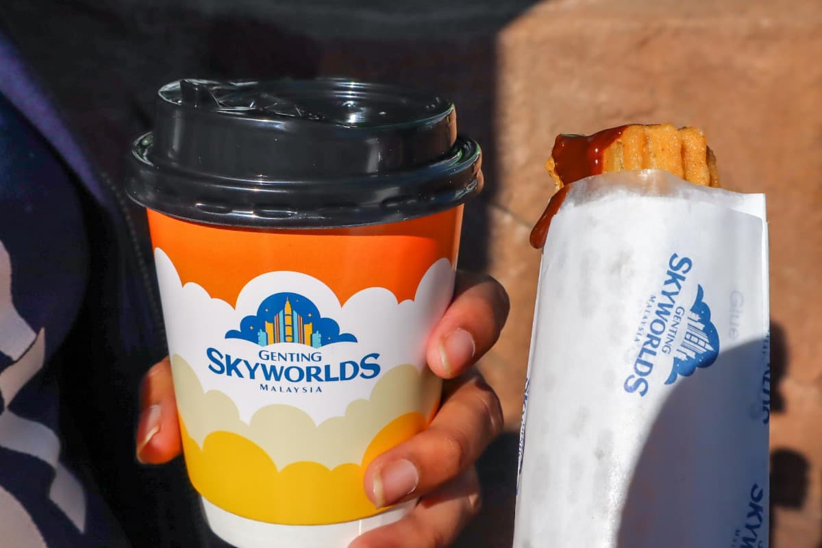 2D1N Genting Highlands Itinerary: Genting SkyWorlds Peaches’ Cocoa Concoctions Churros & hot chocolate