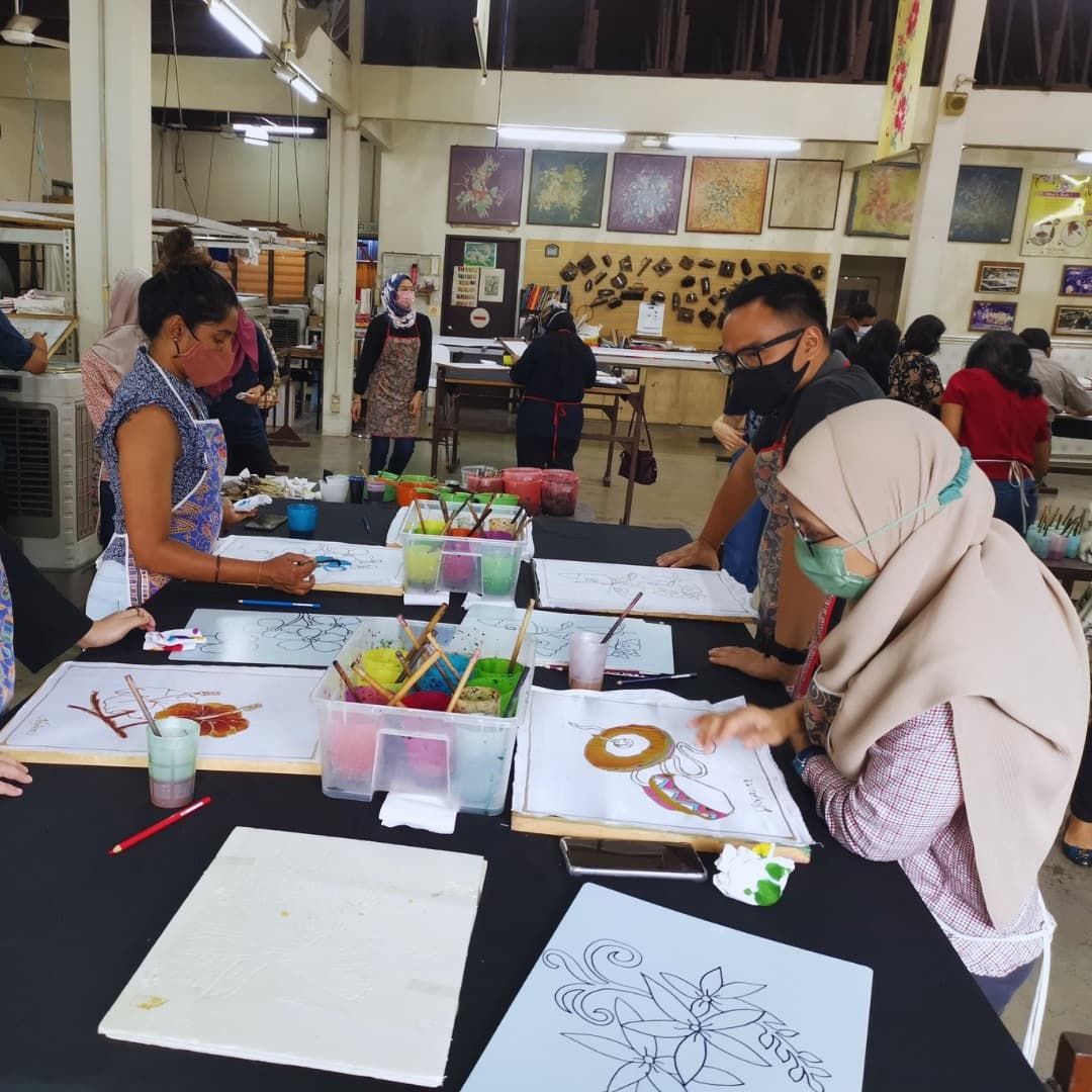 Not Just for Kids: Top 11 Fun-Filled Team Building Ideas for Adults in Malaysia - Jadi Batek