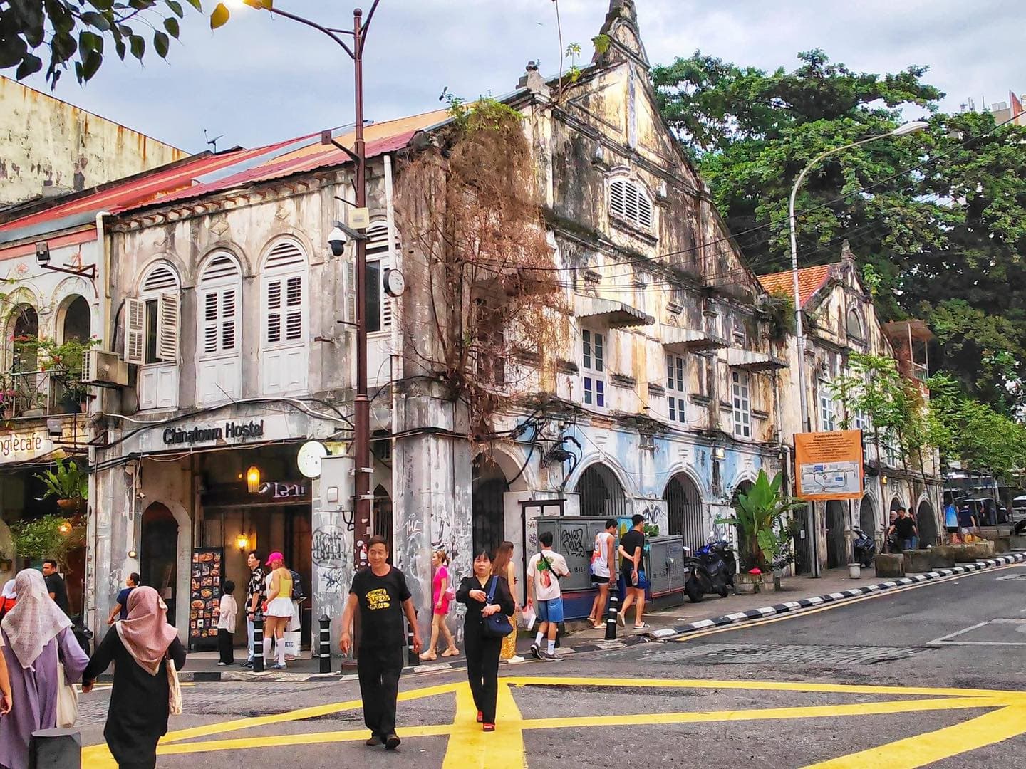 (2D1N Itinerary) Strengthen Team Bonds with a Memorable Cultural Weekend in Klang Valley: Petaling Street, Chinatown