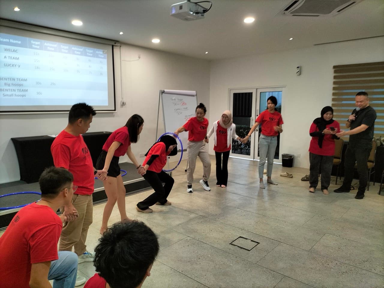 Team building activity - Hoops