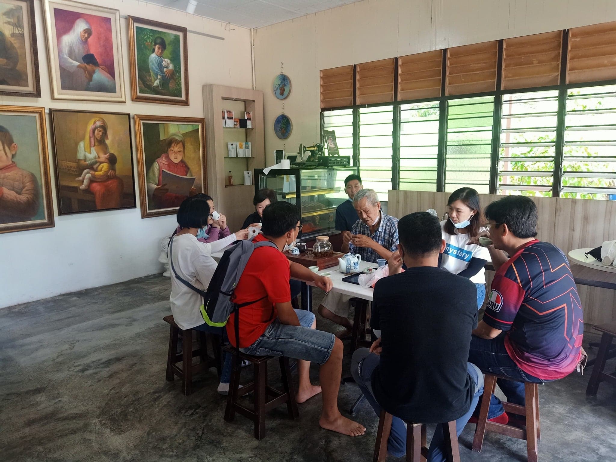 (Klang Valley) Top 11 Team-Building Activities for Senior Professionals: Lee's Cocoa Farm