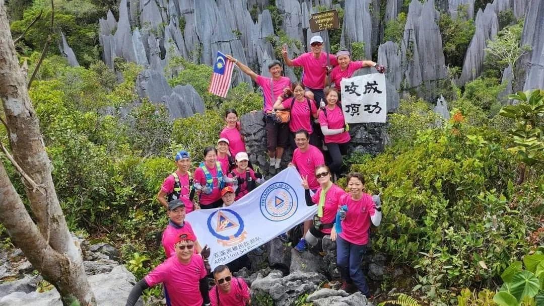 10 Nature-Inspired Activities in Malaysia for Stronger Connections: Mulu National Park