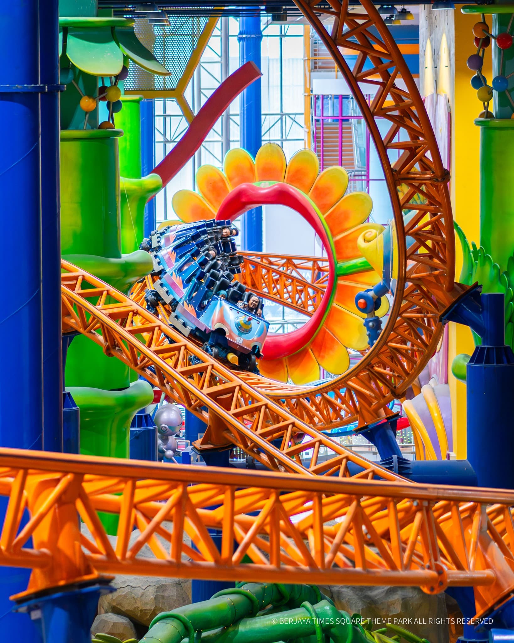 21 Zesty Spots for Gen-Z Team Building in Klang Valley: Berjaya Times Square Theme Park