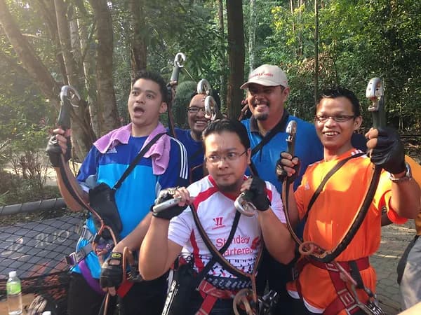 Boost Team Spirit at Malaysia's Best Theme Parks: Our Top 15 Picks for Team Building - Skytrex Adventure