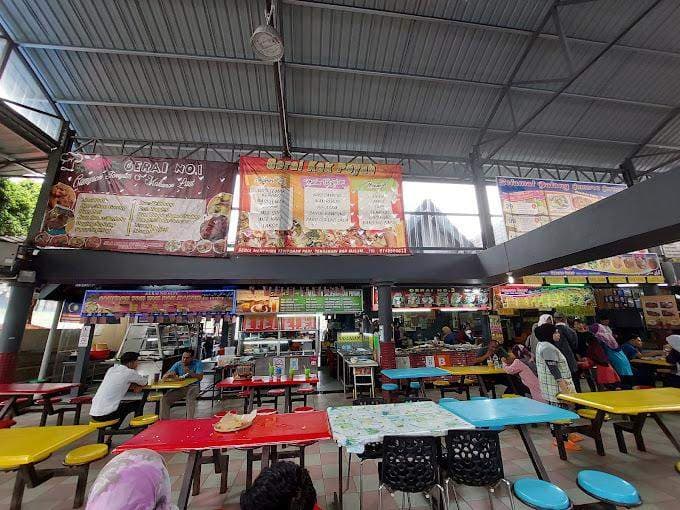 (Weekend Trip) 2D1N Cameron Highlands Itinerary - Food Court Brinchang