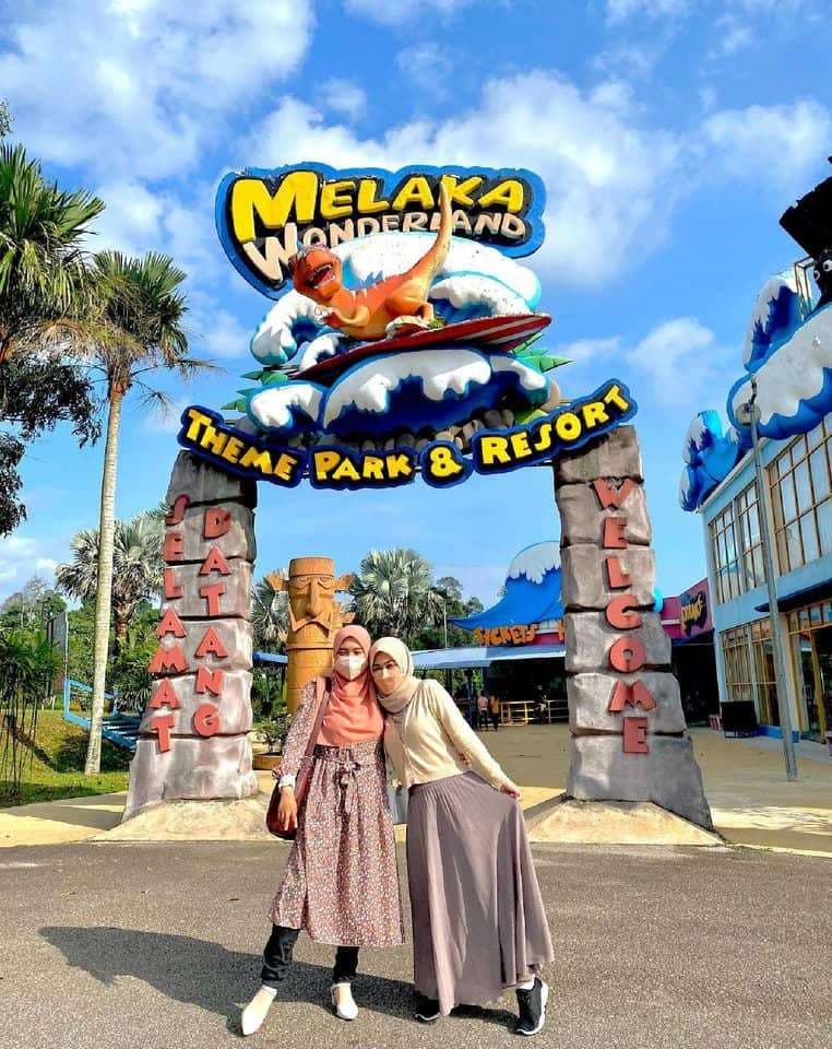 (Under RM50) 6 Most Popular Water Parks in Malaysia That Are Budget-Friendly: Melaka Wonderland Water Theme Park