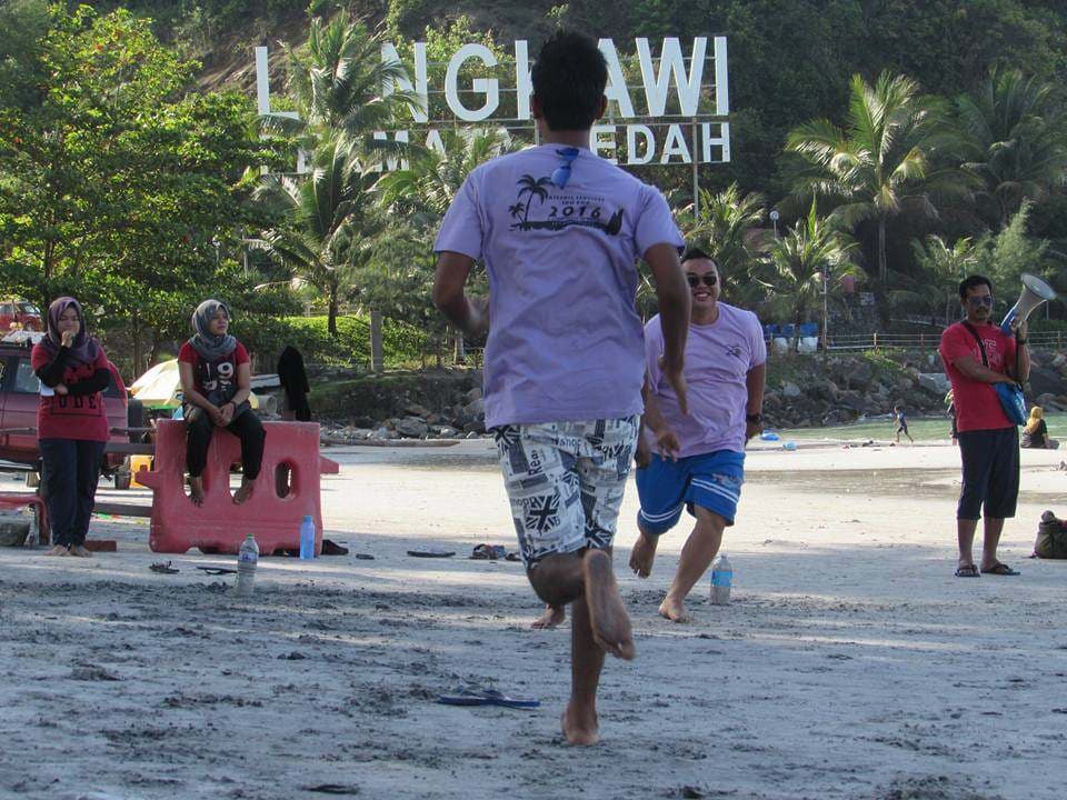 Island Vibes: 9 Remarkable Team-Building Activities to Try