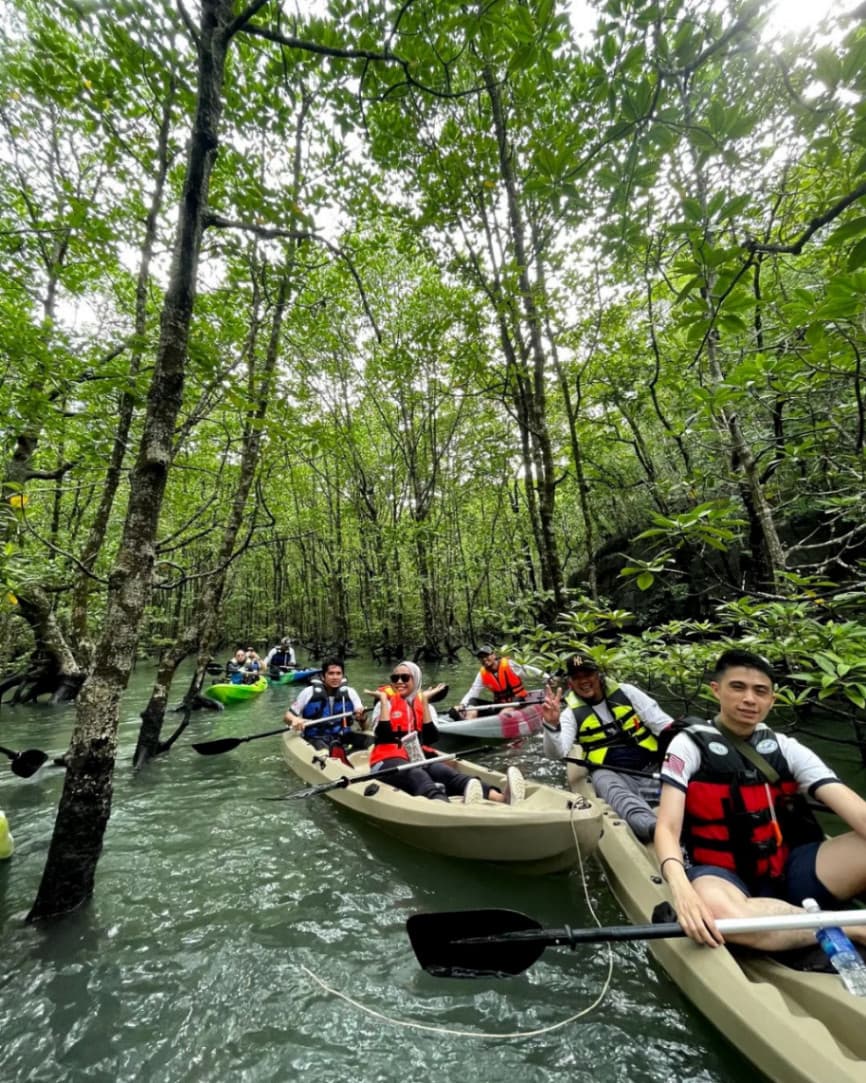 Island Vibes 9 Remarkable Team Building Activities to Try