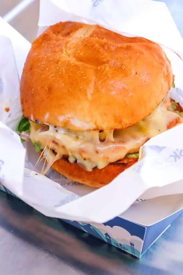 2D1N Genting Highlands Itinerary: Genting SkyWorlds Classic Burger
