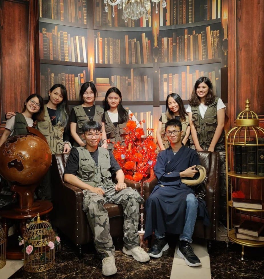 Synergy in Selangor: 19 Unforgettable Team-Building Activities - MAZE Escape Room