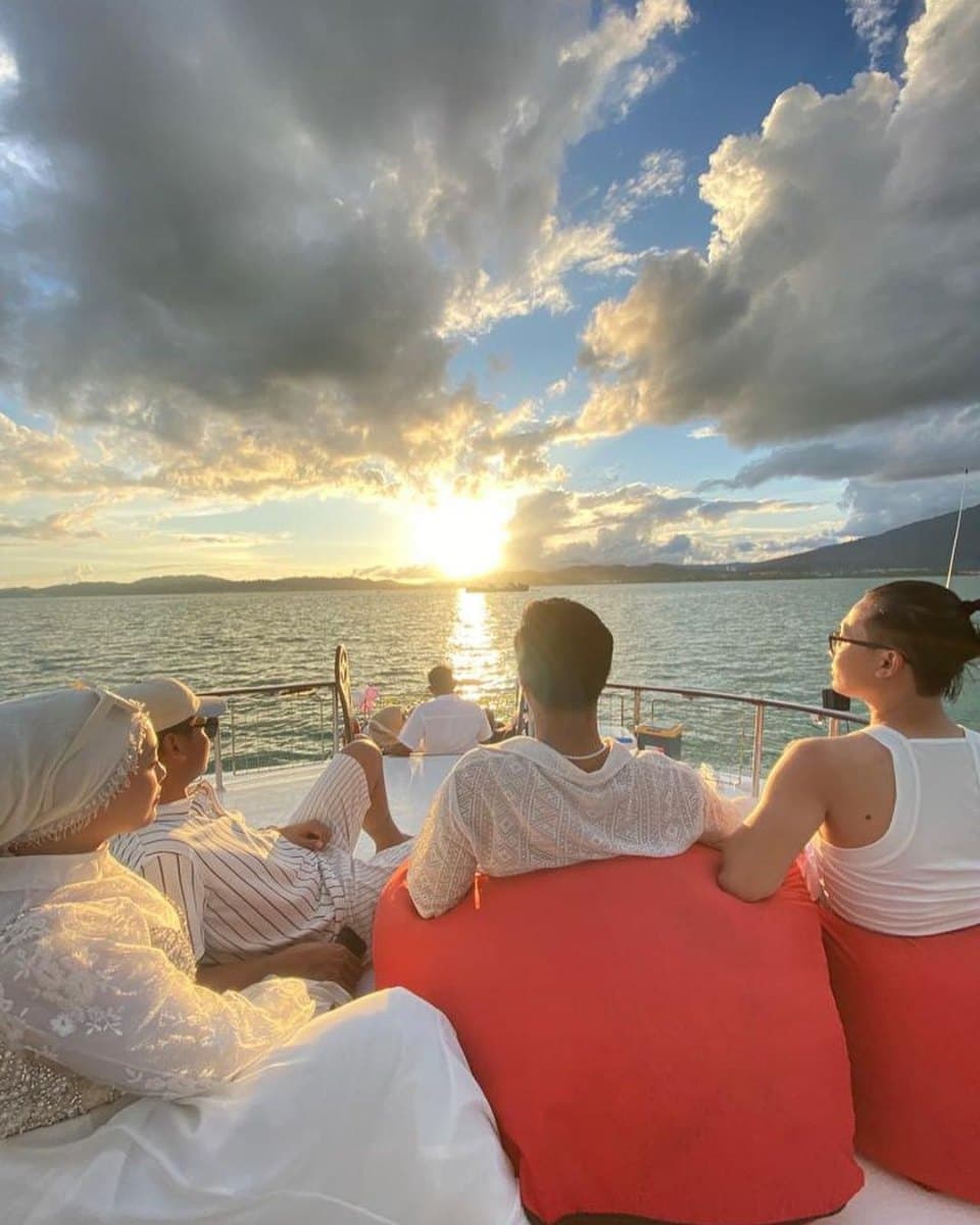 Case Study: Khairul Aming's Luxurious Company Retreat in Langkawi