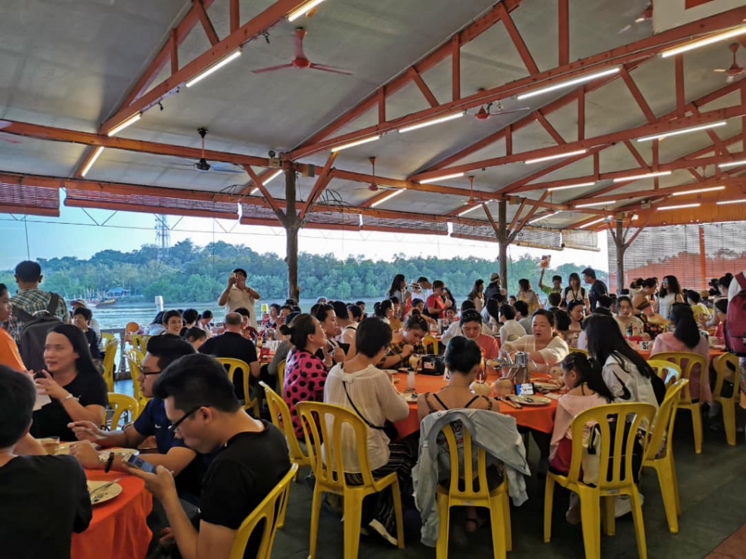 (City + Countryside) 2-Day 1-Night Selangor Team-Building Itinerary for Small Groups: River View Seafood Restaurant