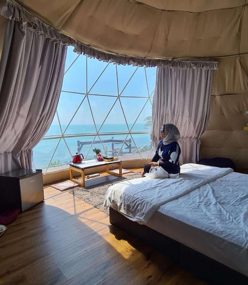 (Glamour +Camping) 7 Super Nice Spots for Luxury Glamping in Malaysia for a Weekend Vacation: Sea Horizon Resort