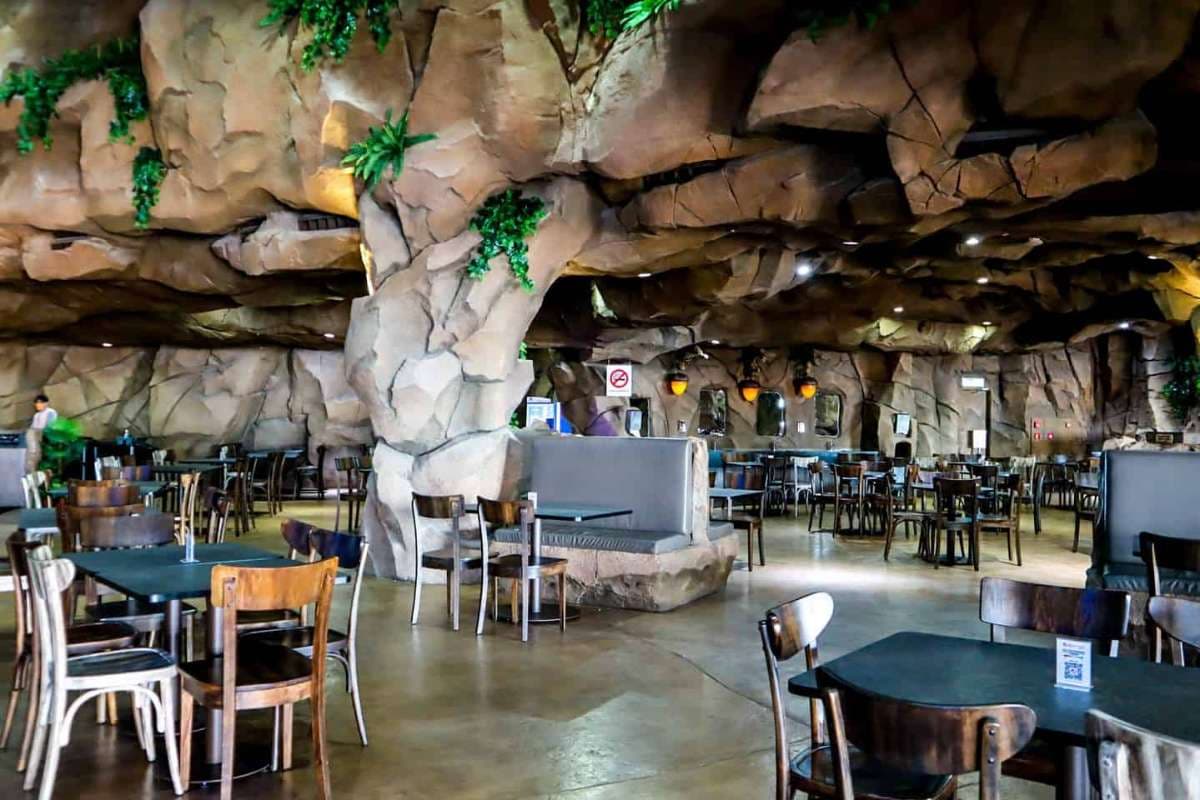 2D1N Genting Highlands Itinerary: Genting SkyWorlds Ice Age Buck’s Place