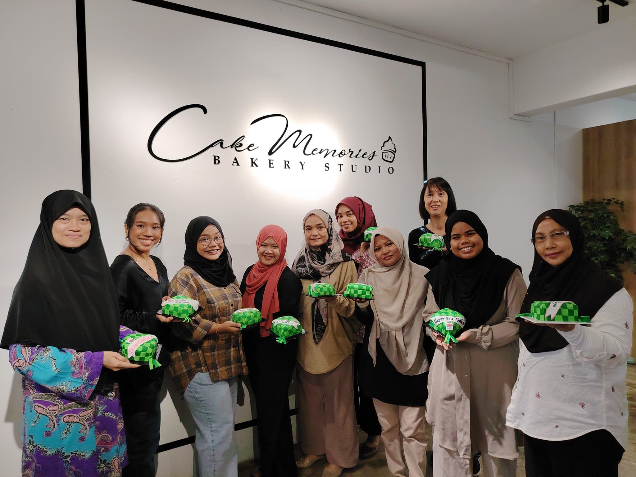 Cook, Bake, Bond: 11 Best Culinary Team Building Experiences in Klang Valley - Cake Memories Bakery Studio