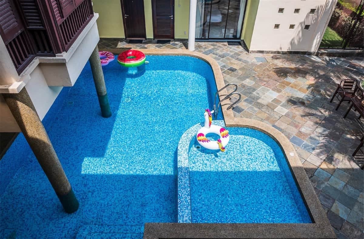 airbnb.com
